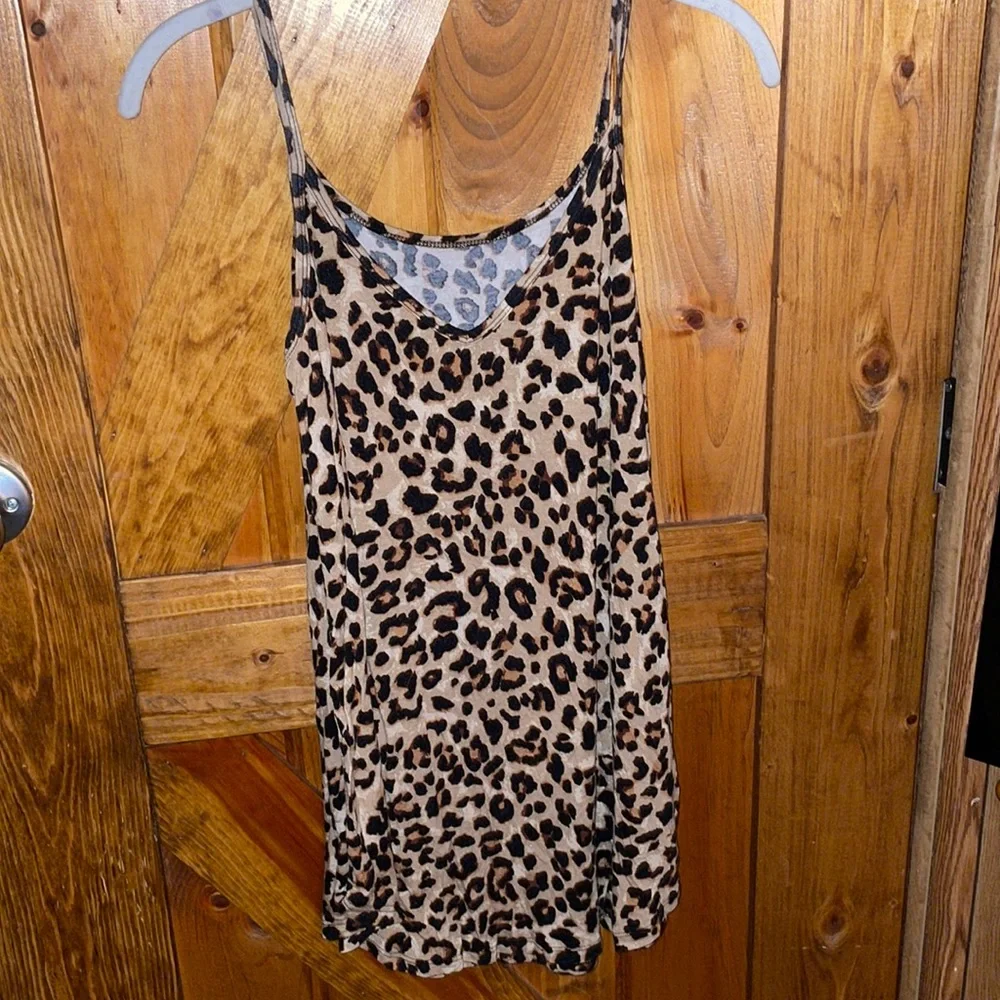 🚫SOLD🚫 Reversible Cheetah Tank Top 🐆 - Picture 3 of 13